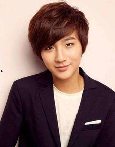 扒爷圈内爆料王源,王源背后的故事与成长历程  第2张